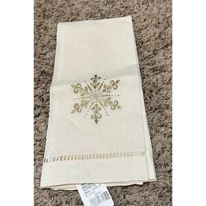 Henry Handwork Wynn Linen Hand Towel New with tags Snowflake